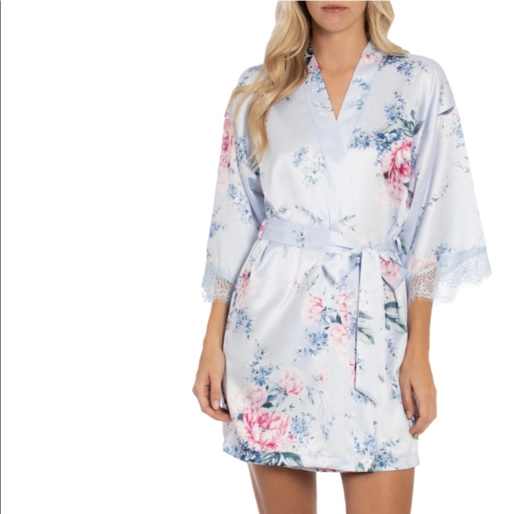 In bloom by jonquil Belmont robe